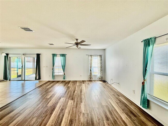 Building Photo - 14207 Poke Ridge Dr