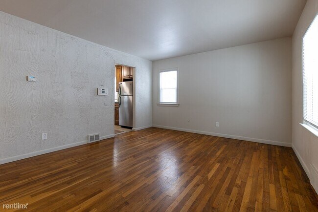 Building Photo - 2 br, 1 bath House - 1350 E Webster St
