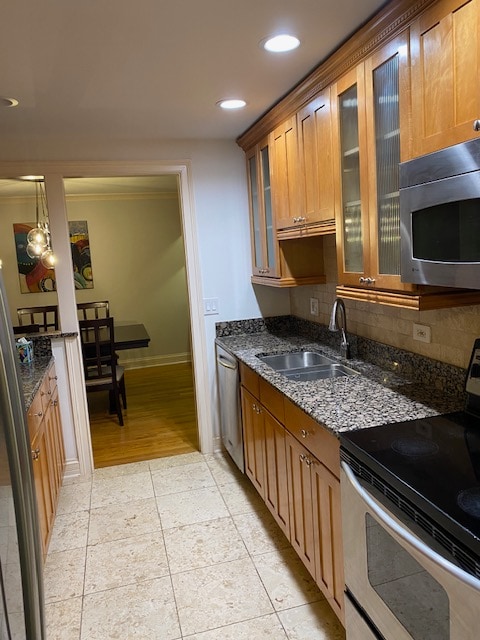 Building Photo - 920 Beau Dr