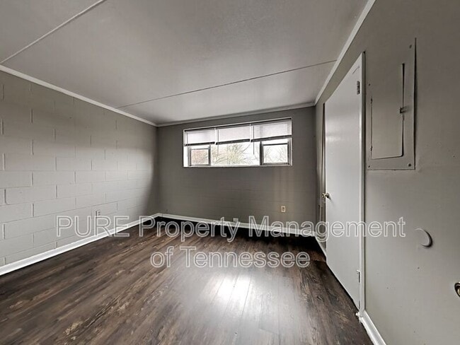 Foto del edificio - 2505 Merry Oaks Dr