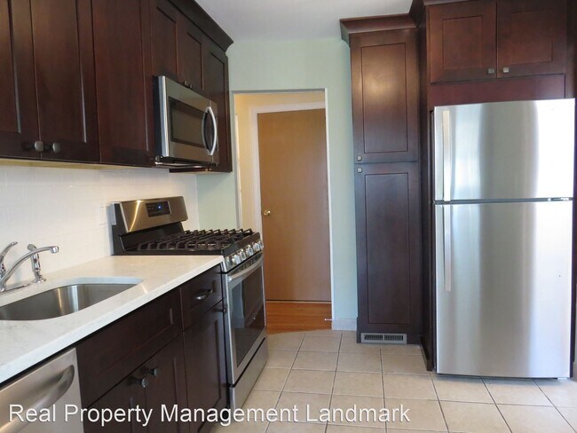 Building Photo - 4 br, 2 bath House - 70 Woodhollow Road
