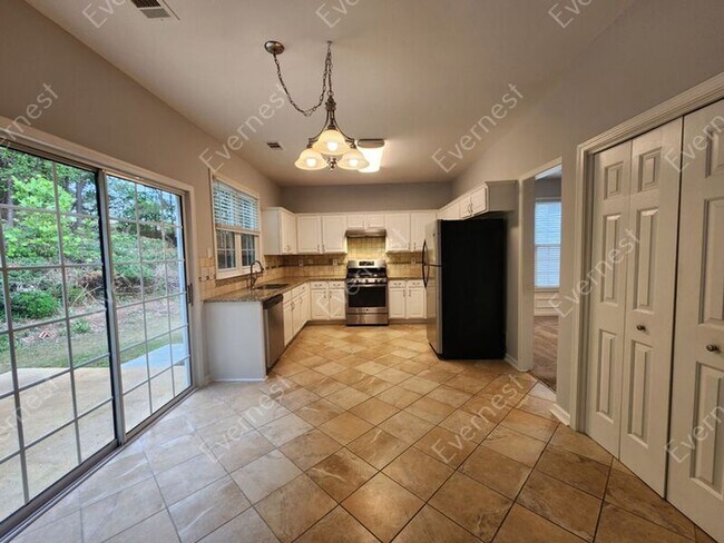 Building Photo - 2571 Davenham Way