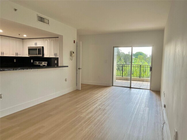 Foto del edificio - 120 SW 37th Ave