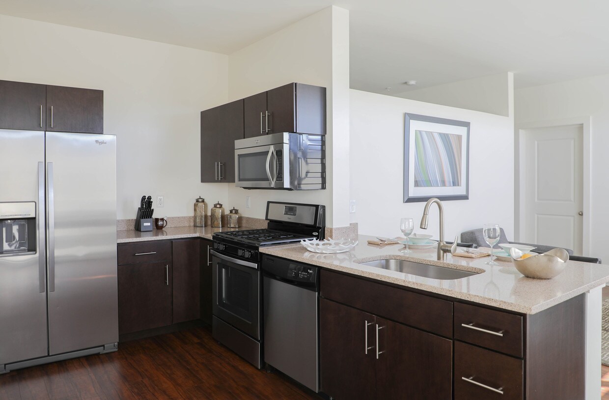 Metro Crossing Apartments Apartments Owings Mills, MD