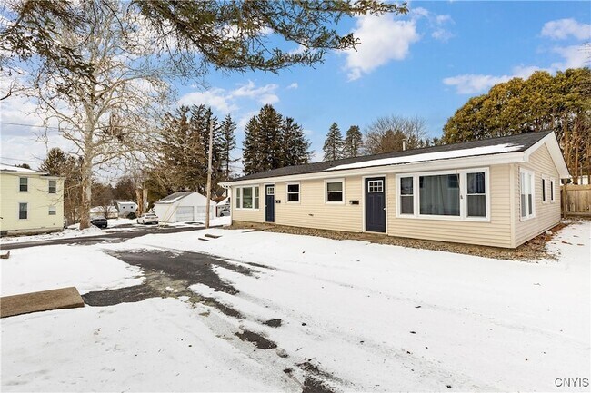 Foto del edificio - 25 Mcpherson St