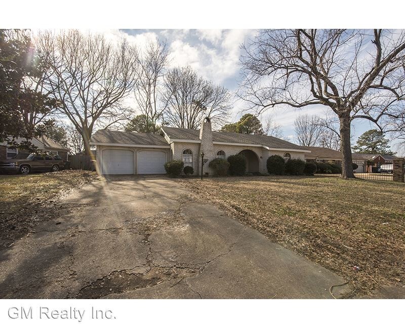 Primary Photo - 4111 Hartz Dr
