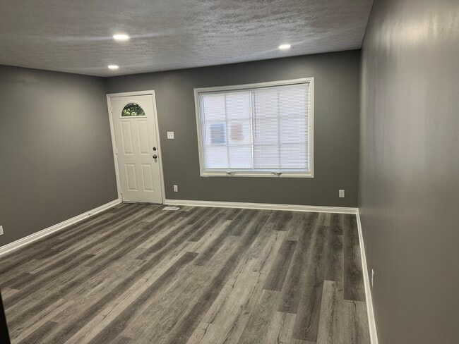 Building Photo - 7937 E 34th St