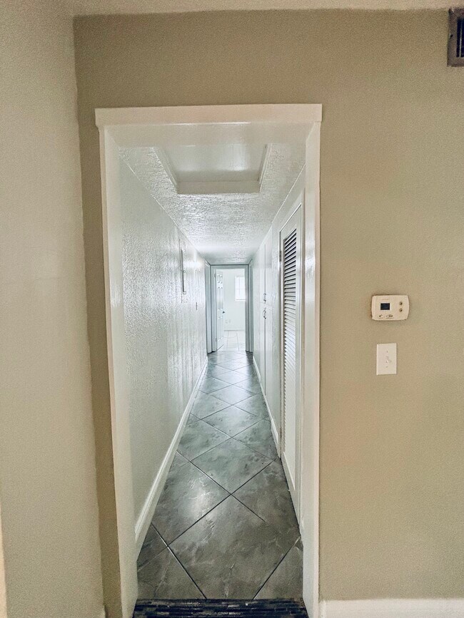 Foto del edificio - 1108 Myrtle Ln