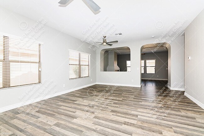 Building Photo - 3 br, 2 bath House - 13856 W Ironwood St