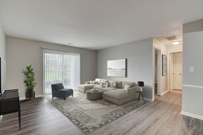 Building Photo - The Lenox Apartment Homes