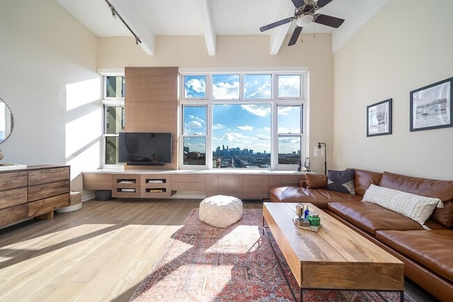 Building Photo - 1500 Washington St