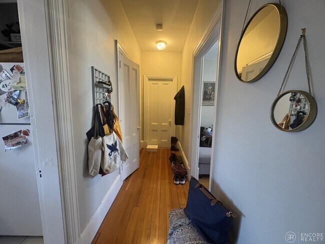 Foto del edificio - 63 Dana St