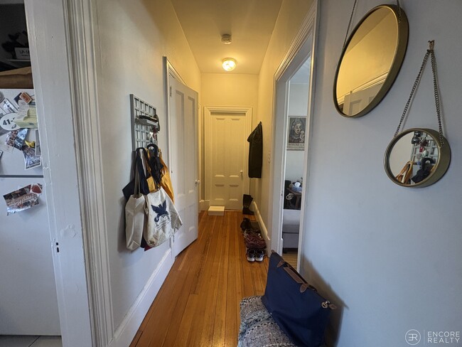 Building Photo - 63 Dana St