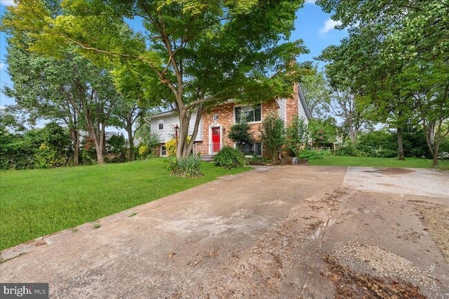 Building Photo - 5208 Kimanna Dr