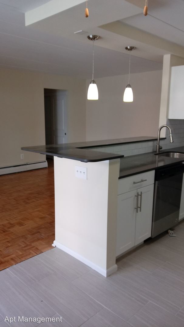 Foto del edificio - 111 Morton Ave