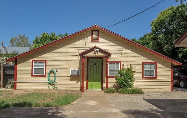 Foto del edificio - 1312 Pine St