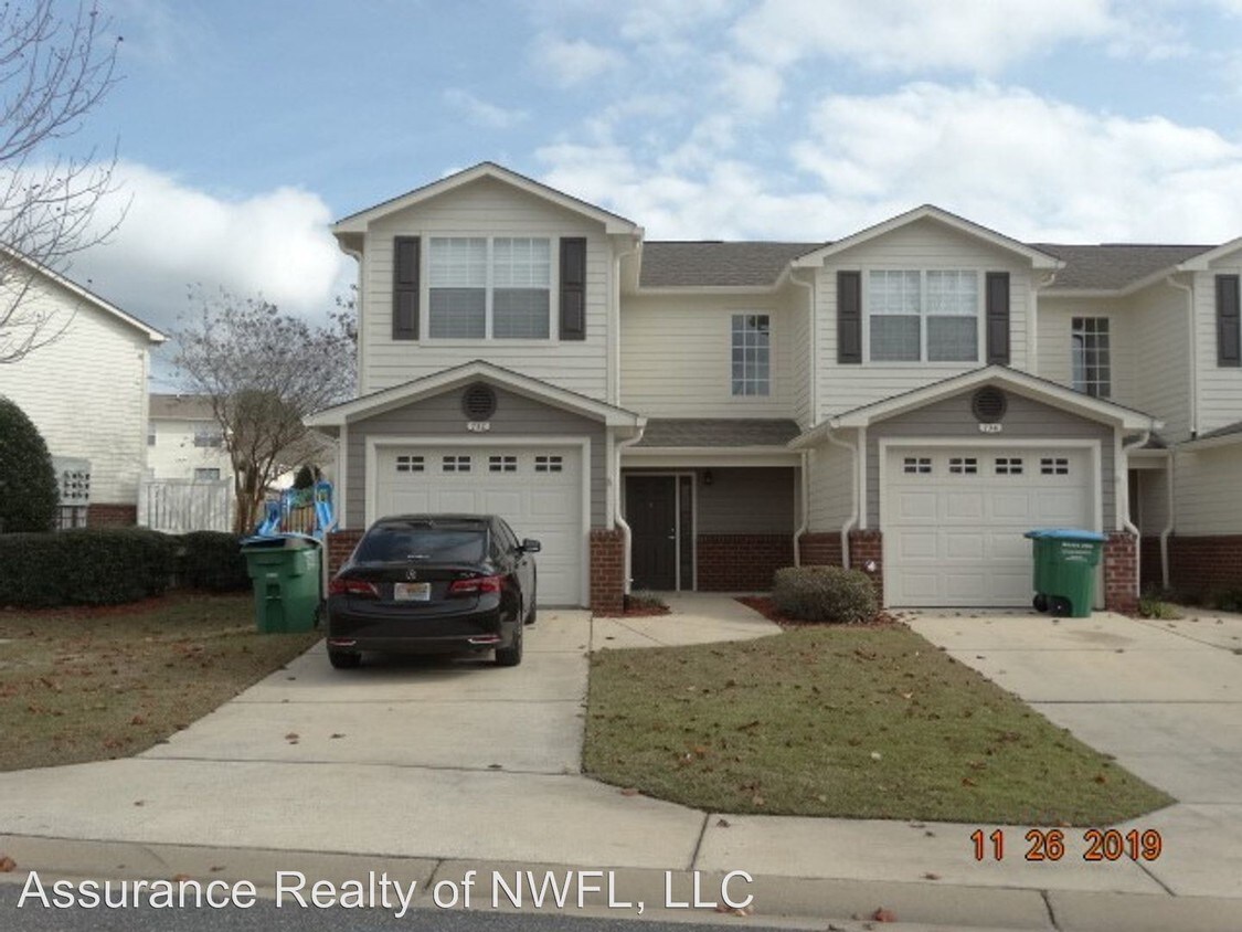 Primary Photo - 836 N Ferdon Blvd