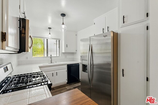 Foto del edificio - 1640 S Bentley Ave