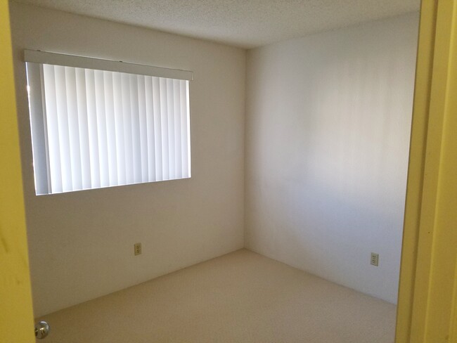 Building Photo - 94-209 Lumiaina Plz