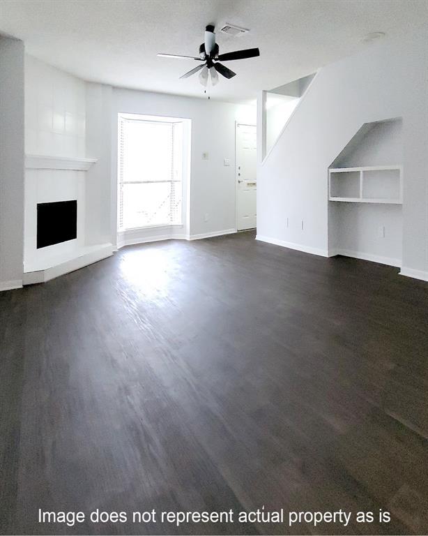 Foto del edificio - 2202 Place Rebecca Ln