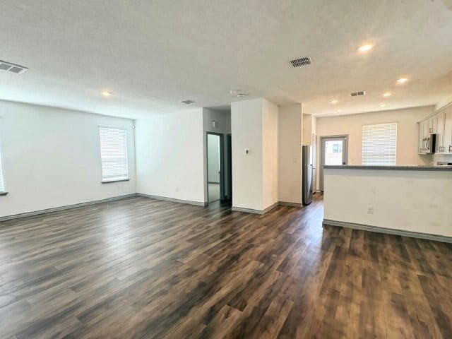 Building Photo - Like New 4 Bedroom Home in Corley Farms with First Floor Primary and Game Room