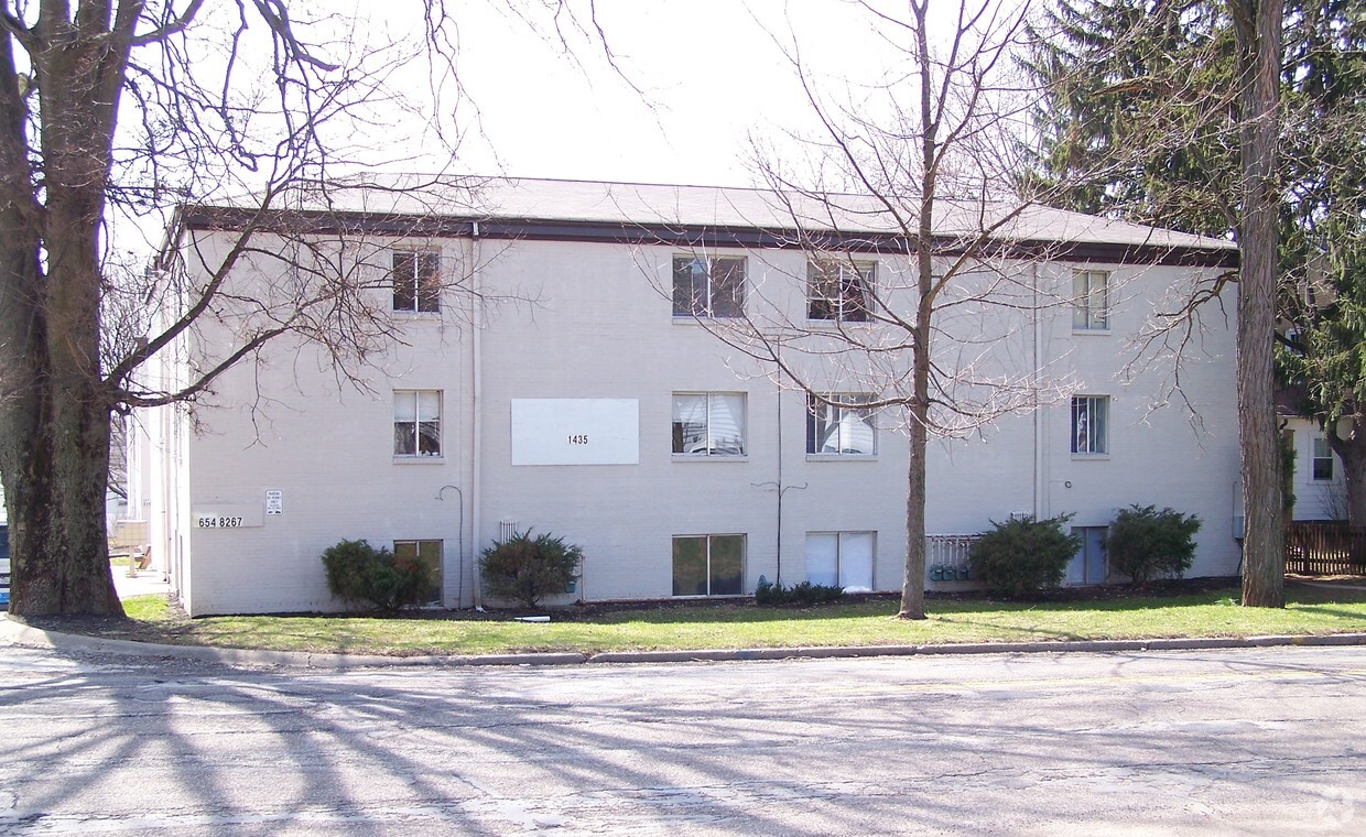 Foto del edificio - Fox Meadows