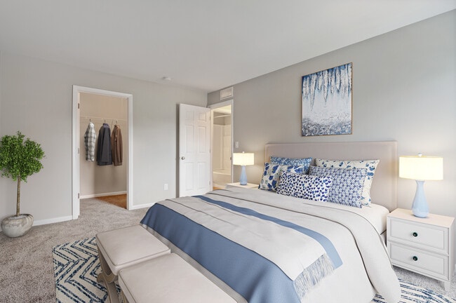 Building Photo - Fairway Trails Apartments