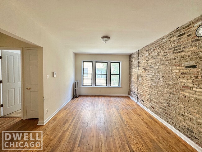 Building Photo - 2325 N Spaulding Ave