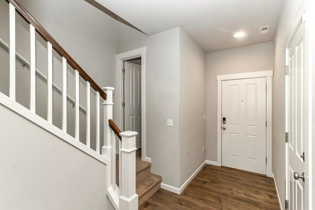 Foto del edificio - 10213 6th Pl SE