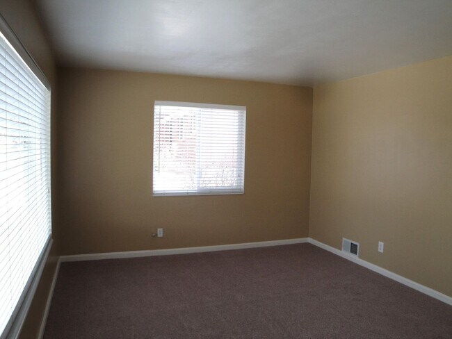 Foto del edificio - 3 Bedroom Home Near Sugarhouse!
