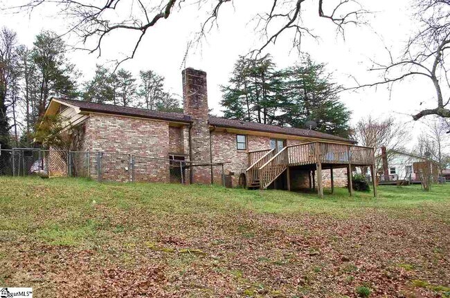 Building Photo - 506 Motor Boat Club Rd