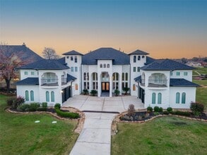 Building Photo - 18980 Harbor Side Blvd