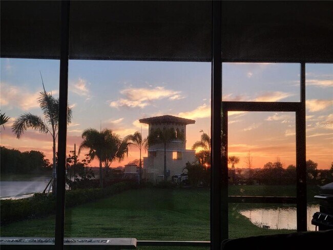 Foto del edificio - 5384 Grove Mill Loop