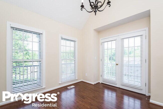 Building Photo - 39 Crestview Dr