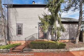 Building Photo - 386 Jackson St