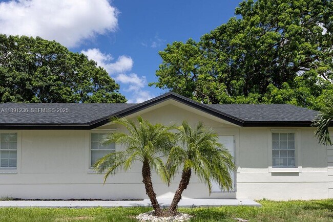 Foto del edificio - 355 SW 17th Ave