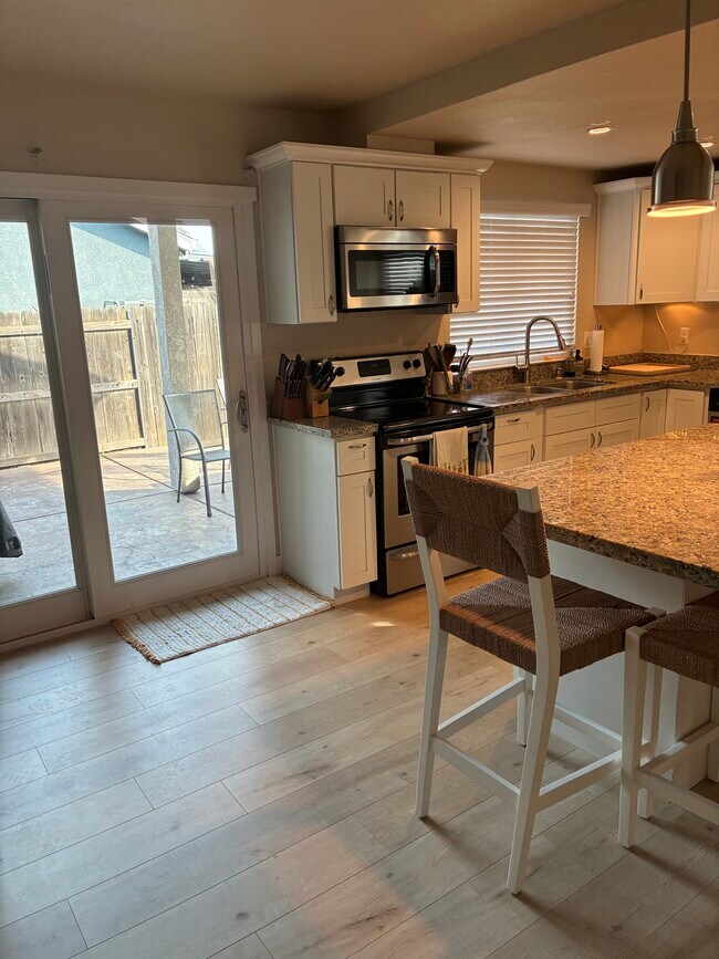 Foto del edificio - 2954 Claudia Ct