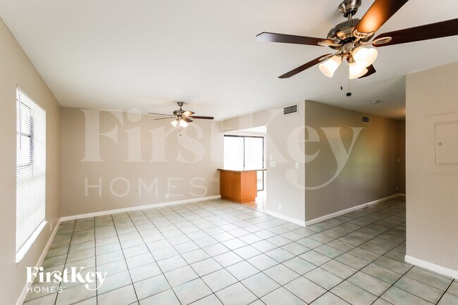 Foto del edificio - 1430 W Sandpiper Cir