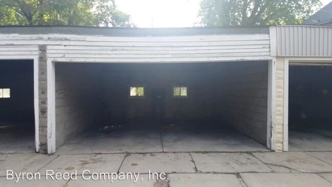 Building Photo - 309 N 50th St