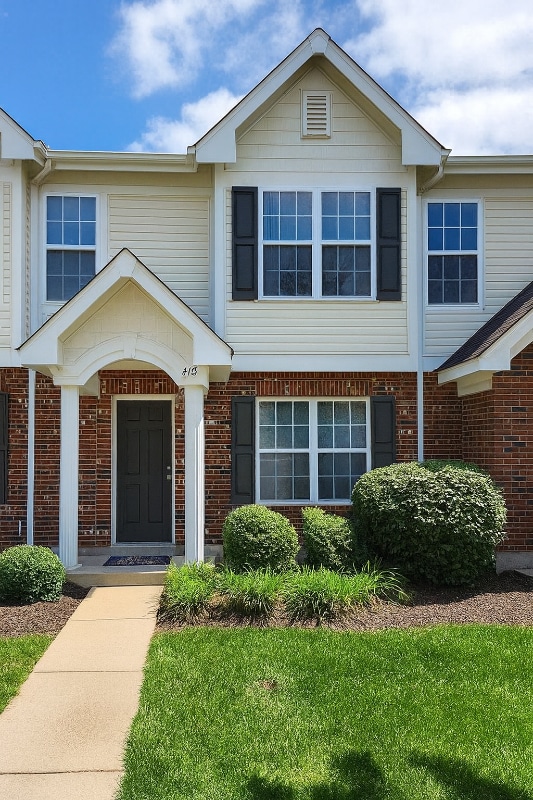 Foto del edificio - 419 Wild Oak Dr