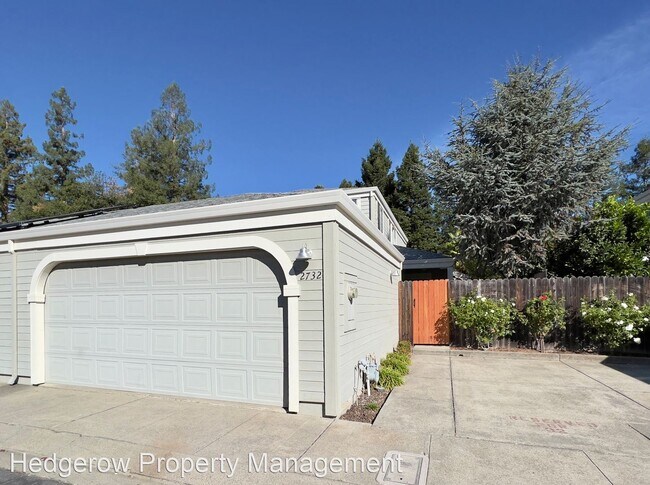 Building Photo - 3 br, 2 bath House - 2732 Elks Way