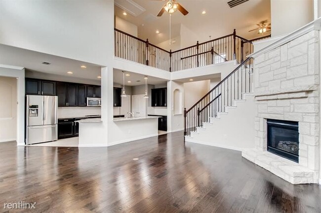 Building Photo - 3 br, 2.5 bath House - 11504 Zoe Ln