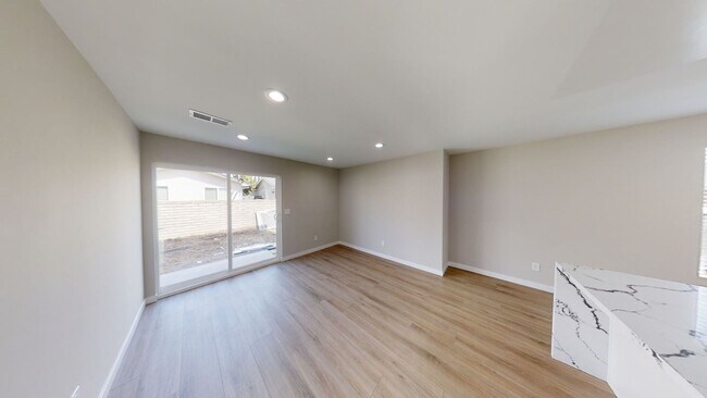 Foto del edificio - NEW (2022) 4BD/2BA