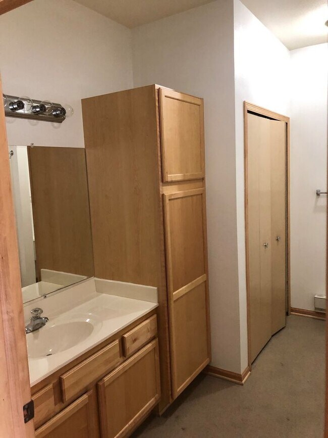 49 Katie Ln, Cashton, WI 54619 Townhome Rentals in Cashton WI