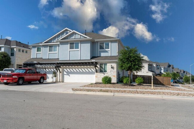 Building Photo - 2202 Rocoso Trl