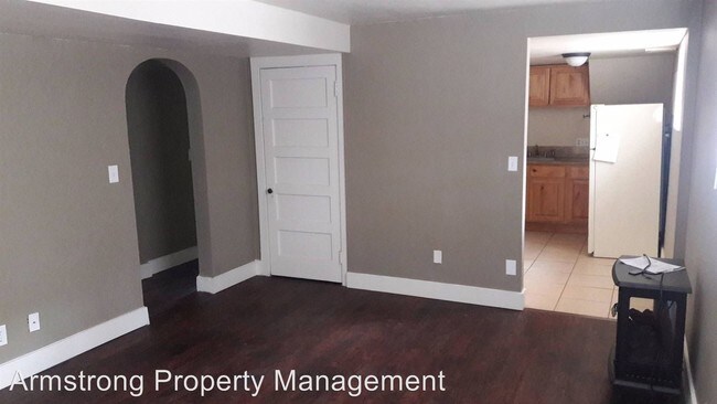 Building Photo - 133-135 S 600 W
