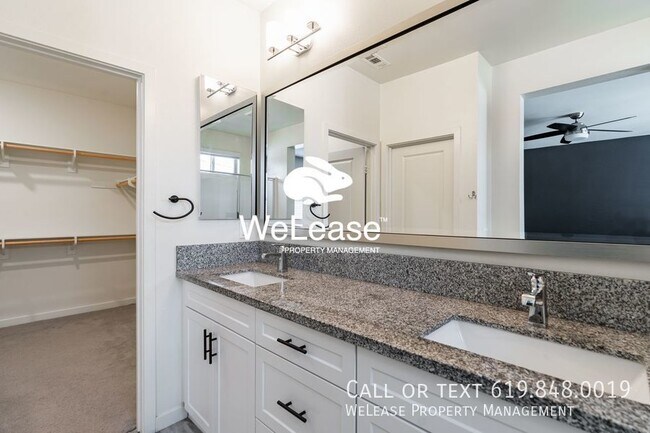 Foto del edificio - Exquisite 3-Bedroom 2.5-Bathroom Home in O...