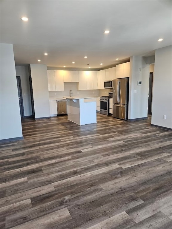 Building Photo - 145 Newbury Ave