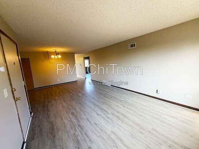 Foto del edificio - 1472 Carol Ct