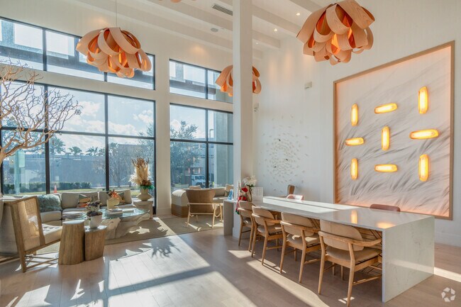 Foto del vestíbulo - The Brooke at Rocky Point